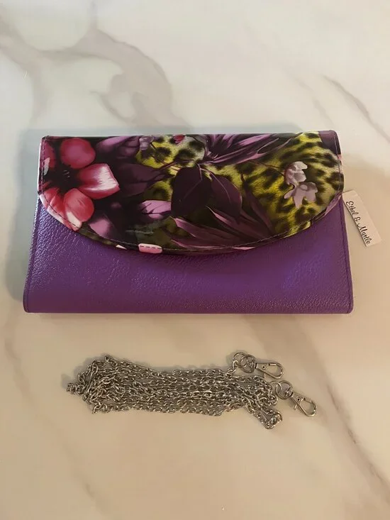 Ethel & Myrtle Purple Floral Clutch Crossbody - NWT - Picture 4 of 6